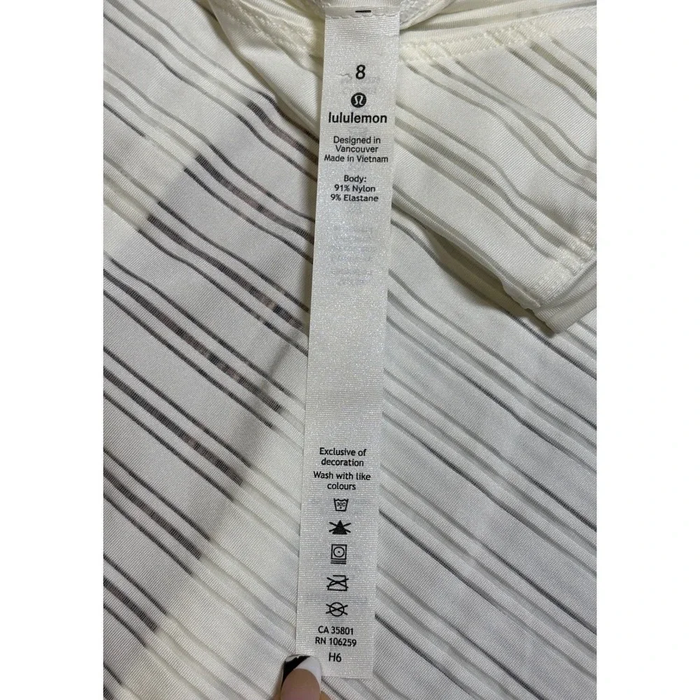 Lululemon Meet Halfway Tank Top Womens Striped White Size 8 Open Back Tie Back